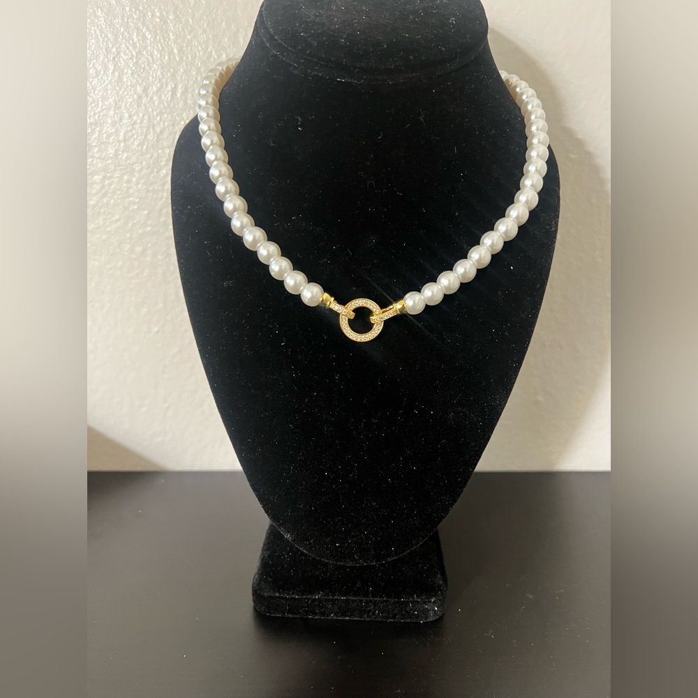 Pearl Necklace Gold Accent Choker 45cm - Picture 4 of 4